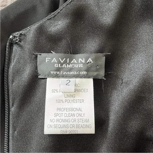 Faviana Glamour Black dress size 2 long sleeve - Picture 9 of 10